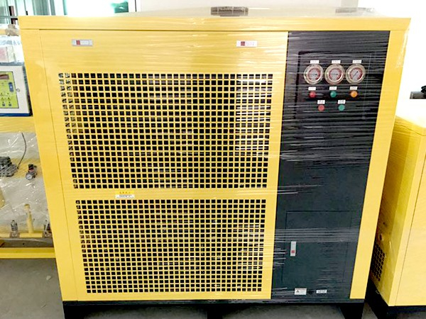 德国台航冷冻式高温型冷干机